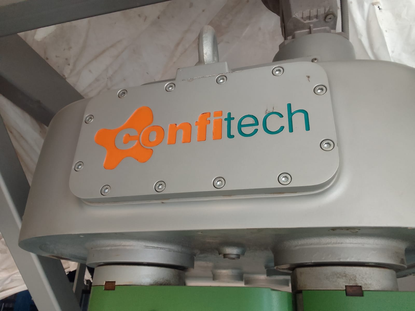 Confitech Kneading & pulling machine